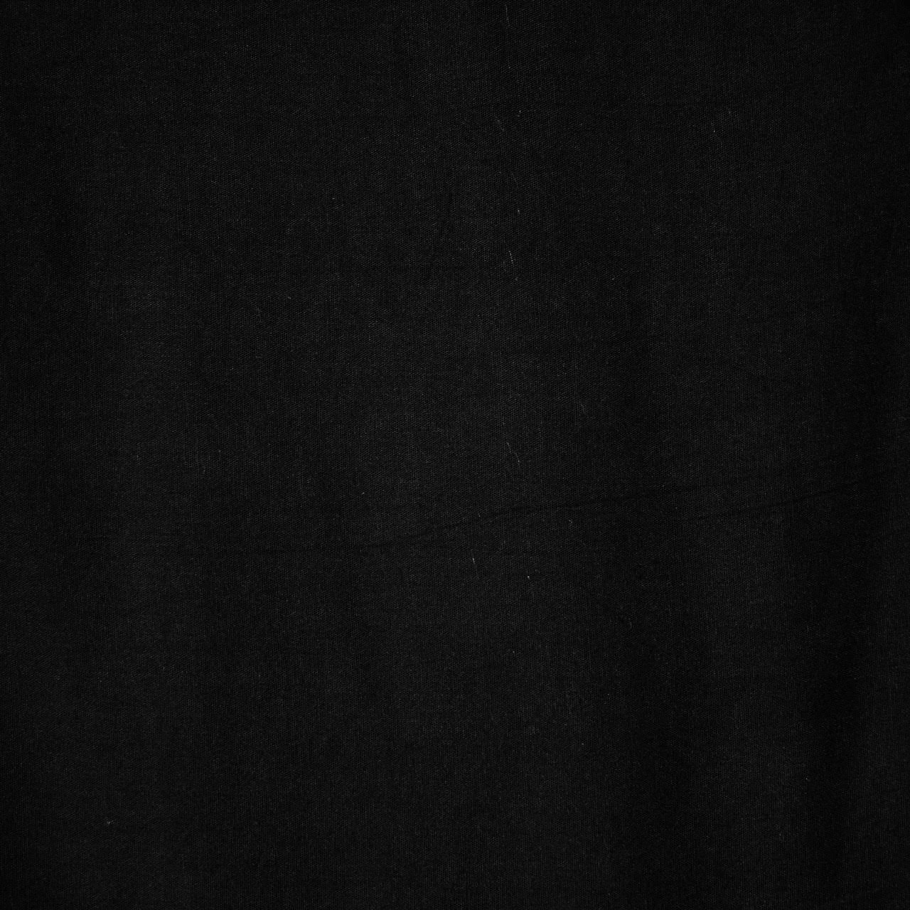 black color swatch
