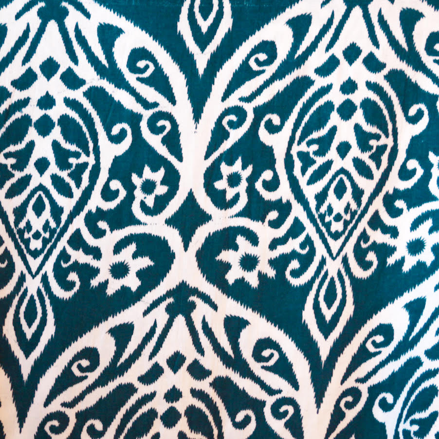 Navy with white pattern swatch