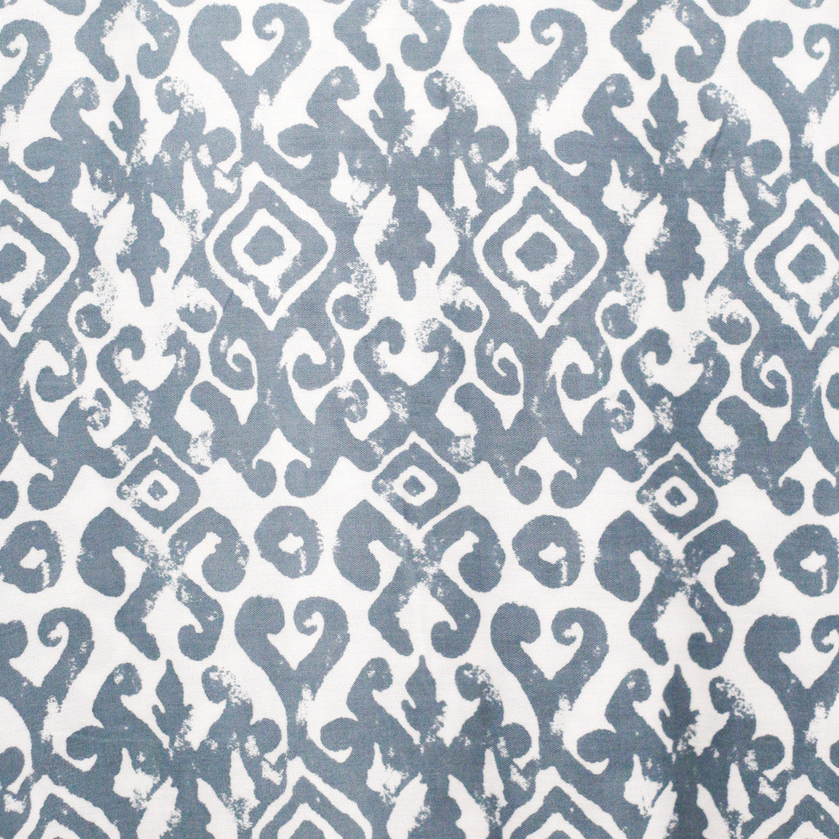 gray with white pattern swatch