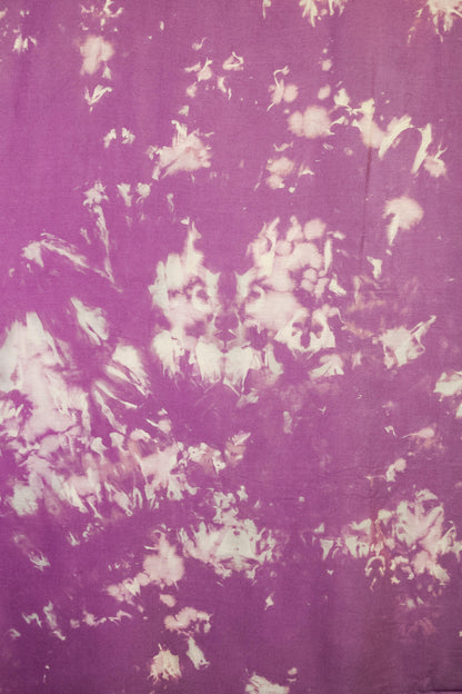 purple and white tie dye pattern swatch
