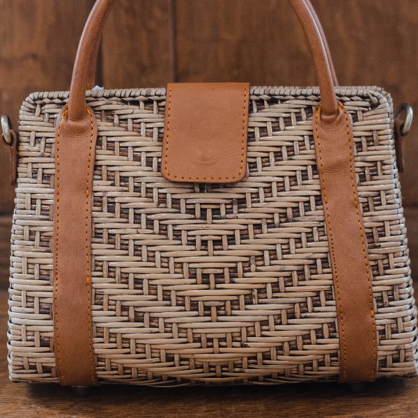 Medium Rattan Handmade Bag - Image 5