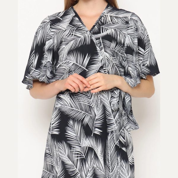 Pattern Wrap Dress - Image 7