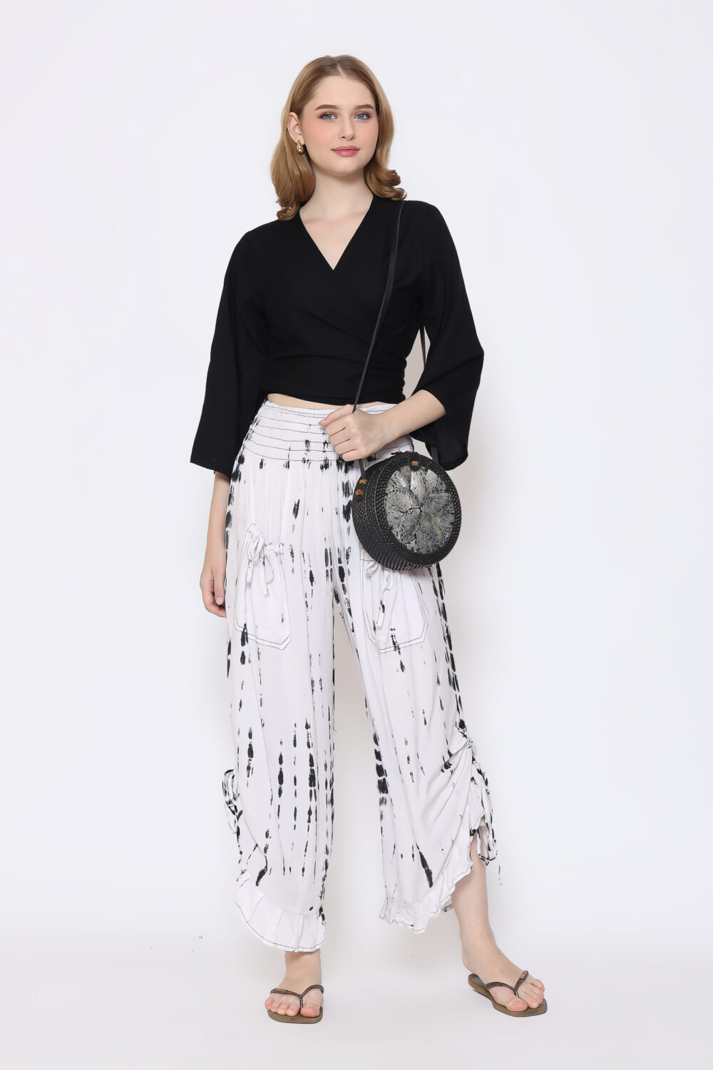 Shop Primary Image Shop Primary Image